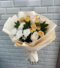 Букет цветов из:  Розы и Хризантемы в Суземке