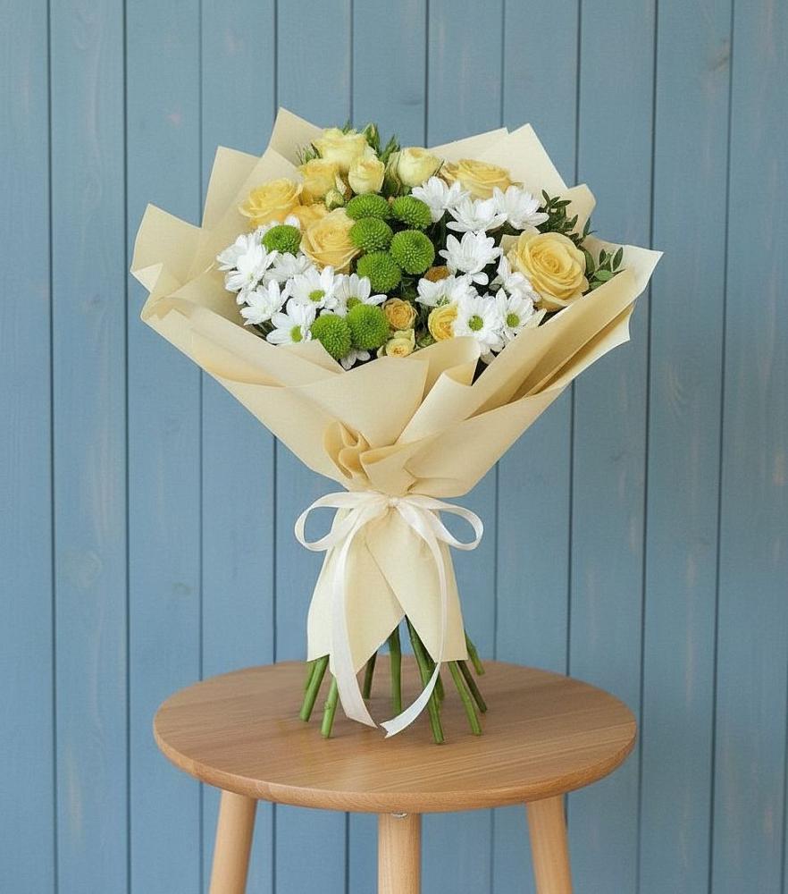 Букет цветов из: Хризантемы и Розы в Суземке