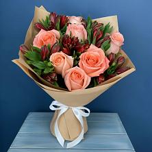 Букет цветов из:  Розы и Альстромерии в Суземке