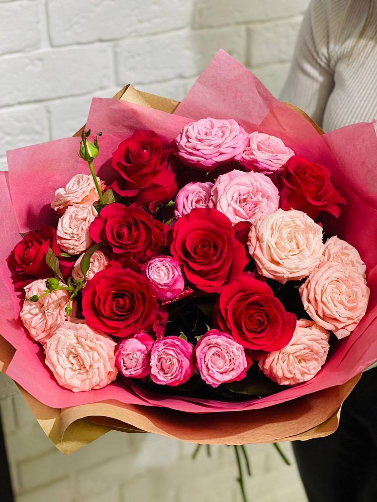 Букет цветов из: Розы в Суземке