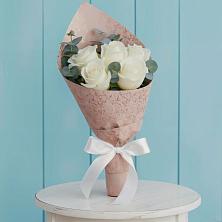 Букет цветов из:  Розы в Суземке