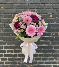 Букет цветов из:  Герберы и Хризантемы #REPLACE_PRED# Суземке