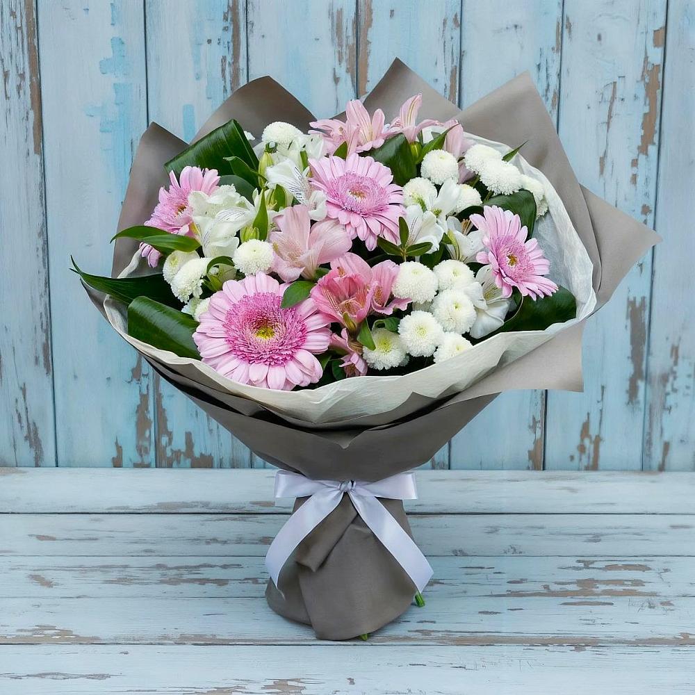 Букет цветов из: Герберы, Альстромерии и Хризантемы в Суземке