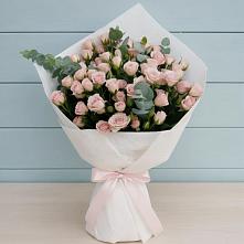 Букет цветов из:  Розы в Суземке