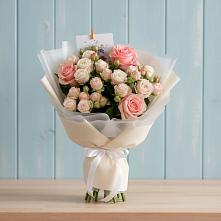 Букет цветов из:  Розы в Суземке