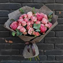 Букет цветов из:  Розы в Суземке